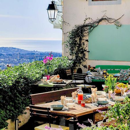 مبيت وإفطار Saint-Jeannet  The Frogs' House - Yoga Retreat المظهر الخارجي الصورة