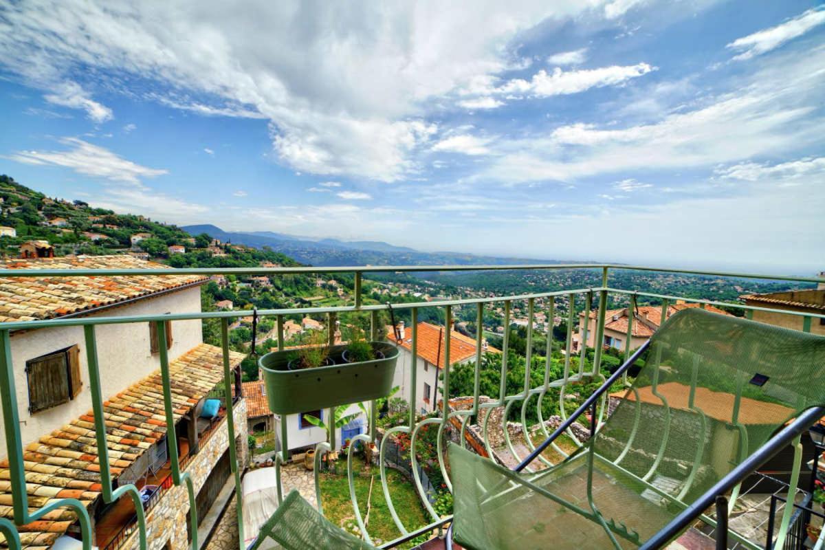 مبيت وإفطار Saint-Jeannet  The Frogs' House - Yoga Retreat الغرفة الصورة