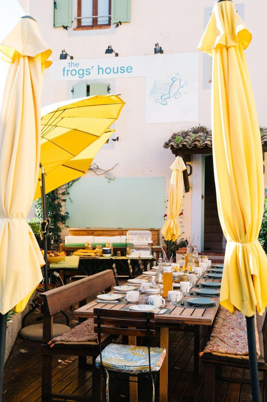 مبيت وإفطار Saint-Jeannet  The Frogs' House - Yoga Retreat المظهر الخارجي الصورة