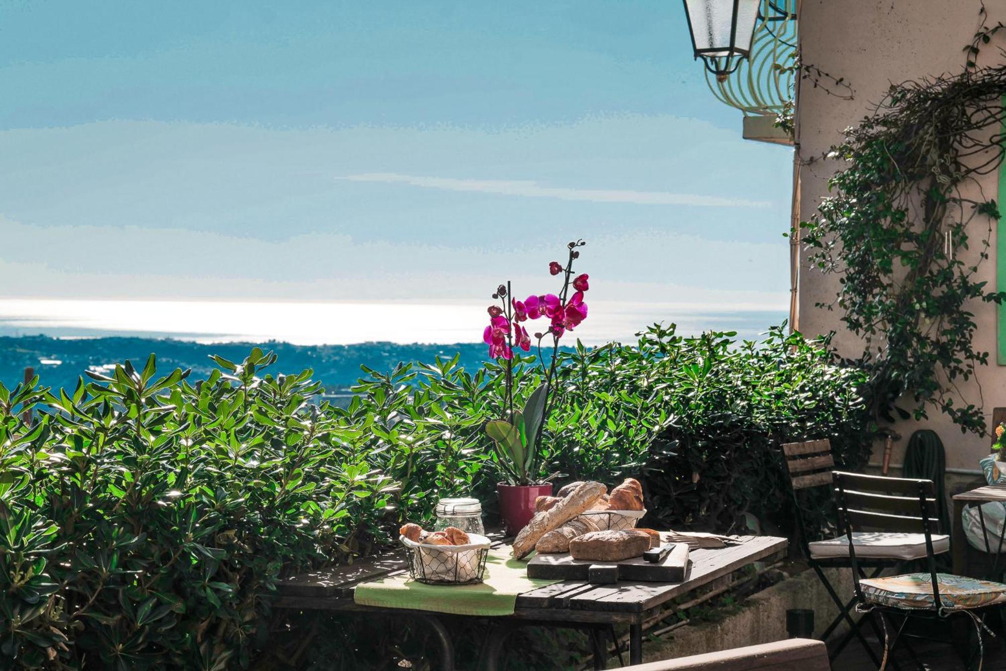 مبيت وإفطار Saint-Jeannet  The Frogs' House - Yoga Retreat المظهر الخارجي الصورة